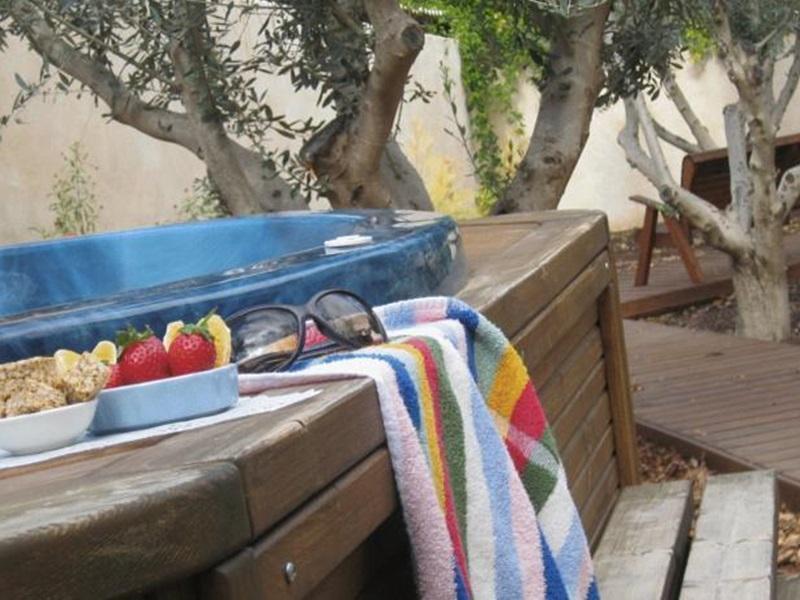 Smadar Inn Zikhron Ya'akov Dış mekan fotoğraf